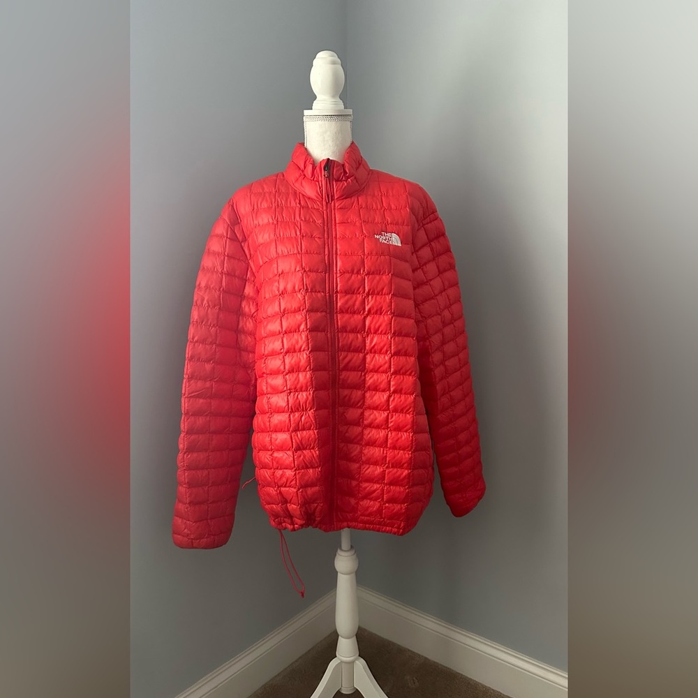 MENS XXL NORTHFACE Thermoball Eco Jacket